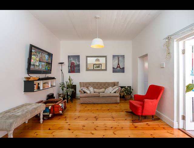 2 BEDROOM FREEHOLD SOLD IN OBSERVATORY